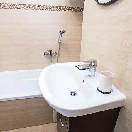 Komfortowy U Leny - Opera Lesna - Blisko Centrum - 2 Pokoje Apartamento